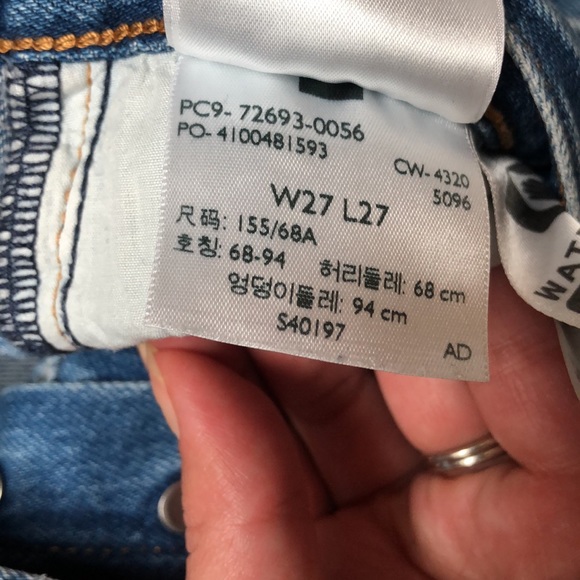 Levi’s Ribcage Straight size 27/27 - Picture 3 of 6
